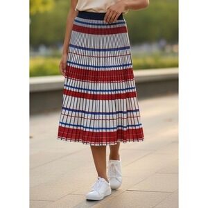 Academia Pleated cottagecore A Line Skirt
Medium Red White Blue Knit Midi